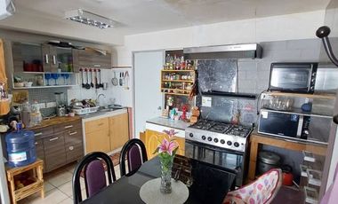 SE VENDE CASA ESQUINA EN LIMACHE