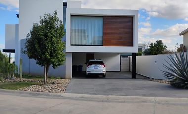 CASA EN VENTA RESIDENCIAL CLUB DE GOLF EL MOLINO LEÓN GUANAJUATO
