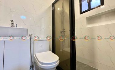 For Rent: Elegant 3-Bedroom Unit with Pool Access and Parking