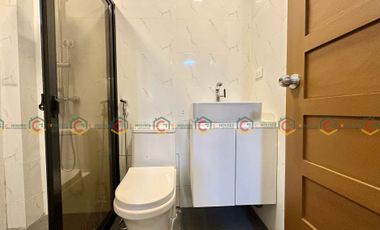 For Rent: Elegant 3-Bedroom Unit with Pool Access and Parking