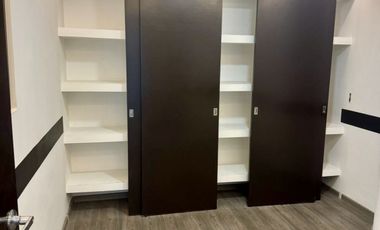 RENTA DE LOCAL COMERCIAL EN GALERIAS REFORMA, ACONDICIONADO