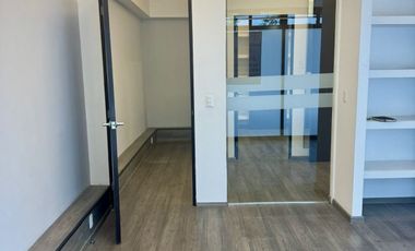 RENTA DE LOCAL COMERCIAL EN GALERIAS REFORMA, ACONDICIONADO