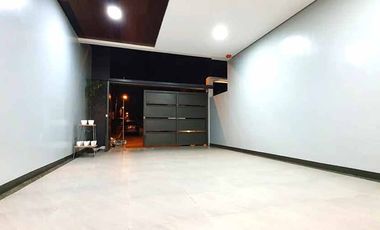 NEW RFOElegant Semi Furnished Townhouse for sale in Teachers Village Quezon City