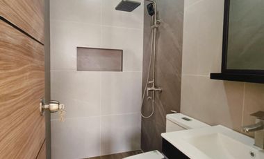 Modern Duplex Type House and Lot for Sale in San Isidro Paranaque-MD