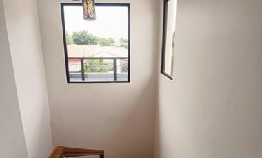 Modern Duplex Type House and Lot for Sale in San Isidro Paranaque-MD