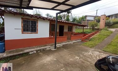Finca en Arriendo Ubicado en Envigado Codigo 3651