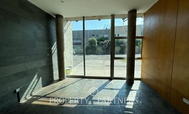 Espectacular edificio corporativo con renta para inversionistas