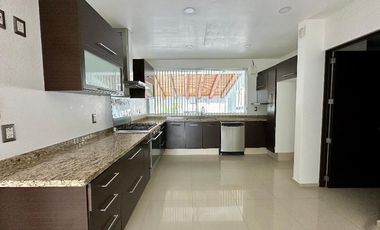 Casa en Venta, Prado Largo, Zona Esmeralda