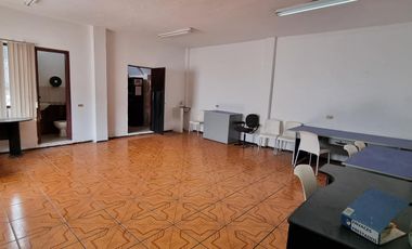 Casa   Galpón en Venta, Ambato