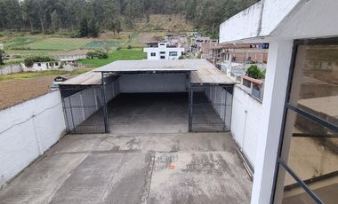 Casa   Galpón en Venta, Ambato