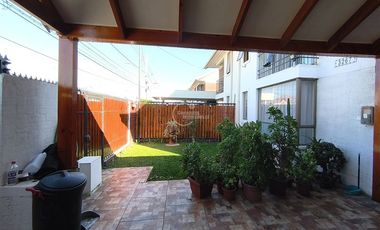 Casa en Venta en Rene Olivares Becerra