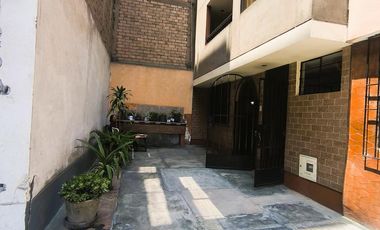 ¡En venta hermosa casa como chalet  en condominio - Sjl!