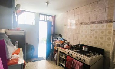 ¡En venta hermosa casa como chalet  en condominio - Sjl!