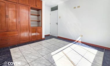 Casa en Alquiler en Cayma – a 3 minutos de la Avenida Ejercito
