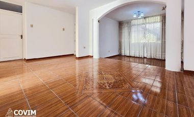 Casa en Alquiler en Cayma – a 3 minutos de la Avenida Ejercito