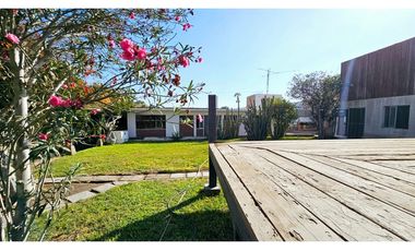 Casa con Gran Terreno en Arica