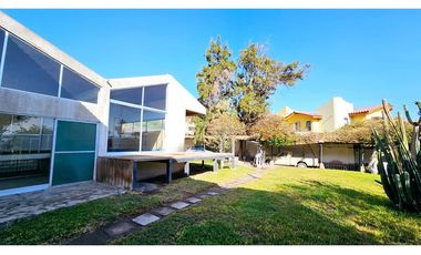 Casa con Gran Terreno en Arica