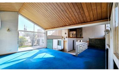Casa con Gran Terreno en Arica