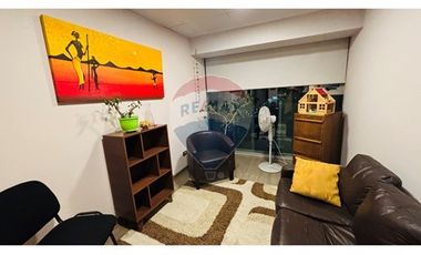 Venta Oficina en excelente ubicación La Reina