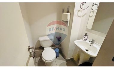 Venta Oficina en excelente ubicación La Reina