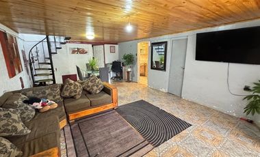 Casa en Venta en VILLA LO CAQMPINO , QUILICURA