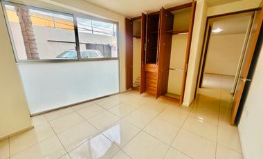 Renta de departamento de 2 recámaras en Planta Baja en San Pedro Cholula