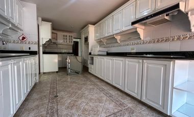 🏡 CASA EN ARRIENDO UBICADA EN ENVIGADO SECTOR BENEDICTINOS