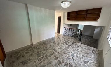 🏡 CASA EN ARRIENDO UBICADA EN ENVIGADO SECTOR BENEDICTINOS