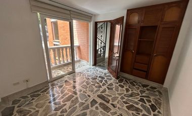 🏡 CASA EN ARRIENDO UBICADA EN ENVIGADO SECTOR BENEDICTINOS