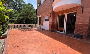 🏡 CASA EN ARRIENDO UBICADA EN ENVIGADO SECTOR BENEDICTINOS