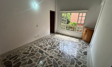 🏡 CASA EN ARRIENDO UBICADA EN ENVIGADO SECTOR BENEDICTINOS