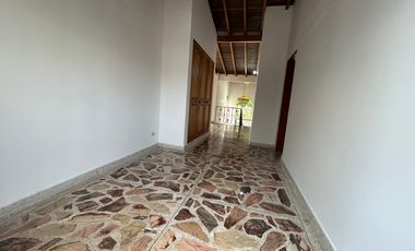 🏡 CASA EN ARRIENDO UBICADA EN ENVIGADO SECTOR BENEDICTINOS