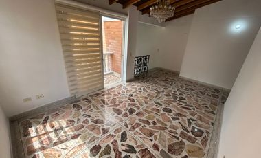 🏡 CASA EN ARRIENDO UBICADA EN ENVIGADO SECTOR BENEDICTINOS