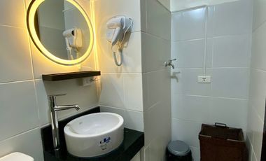 Studio Unit with Patio and Garden View