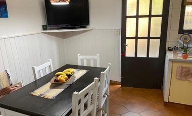 Duplex en Turdera con quincho y cochera!!