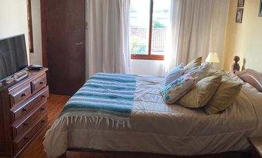 Duplex en Turdera con quincho y cochera!!