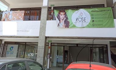 TOLUCA EN RENTA LOCAL COMERCIAL EN PLAZA COMERCIAL