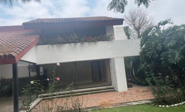 VENTA DE CASA CON TERRENO MUY GRANDE EN SAN JERÓNIMO LÍDICE