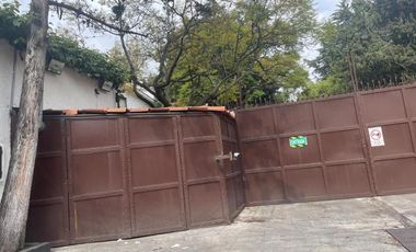 VENTA DE CASA CON TERRENO MUY GRANDE EN SAN JERÓNIMO LÍDICE