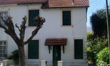 Casa en  Jose Artigas para RECICLAR!!!!!