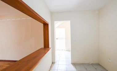 Venta casa comercial 295m2 Mariscal Fosh 2 Pisos