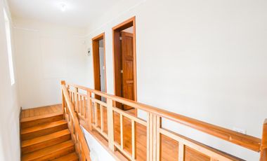 Venta casa comercial 295m2 Mariscal Fosh 2 Pisos