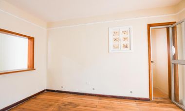 Venta casa comercial 295m2 Mariscal Fosh 2 Pisos