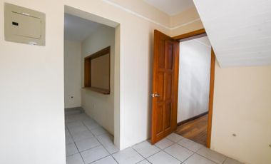 Venta casa comercial 295m2 Mariscal Fosh 2 Pisos