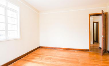 Venta casa comercial 295m2 Mariscal Fosh 2 Pisos