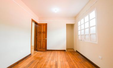 Venta casa comercial 295m2 Mariscal Fosh 2 Pisos