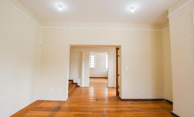 Venta casa comercial 295m2 Mariscal Fosh 2 Pisos