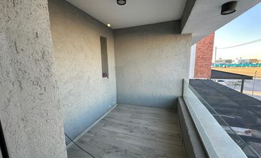 Duplex en venta Terrazas de Manantiales tres dormitorios