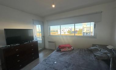 Duplex en venta Terrazas de Manantiales tres dormitorios