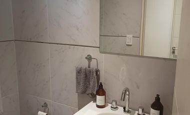 Excelente casa en Temperley 4 dormitorios cochera y piscina!!